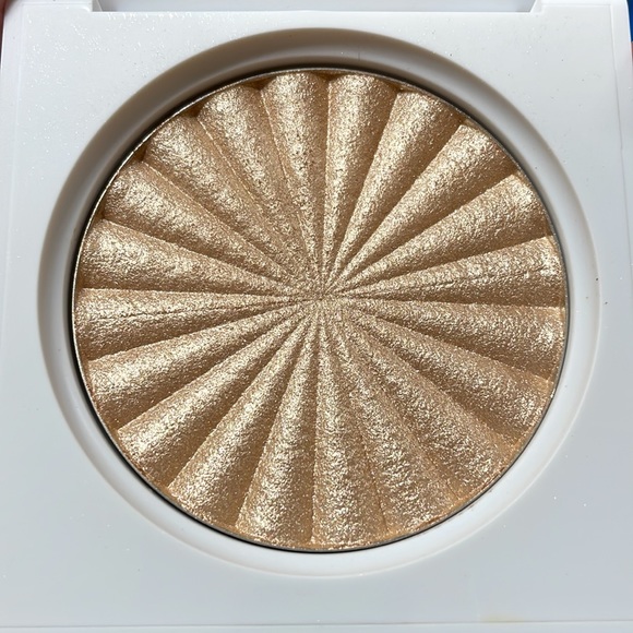 OFRA Rodeo Drive Highlighter - Picture 2 of 3
